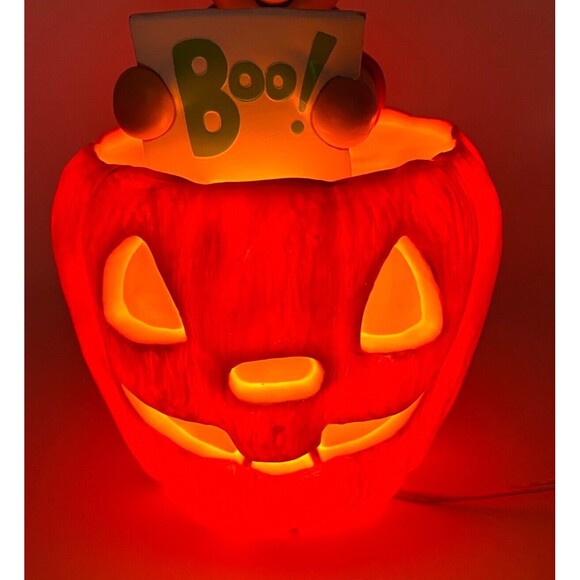 Disney 1999 Winnie The Pooh Halloween Blow Mold BOO Pumpkin Light Up Vintage EUC - Picture 12 of 16